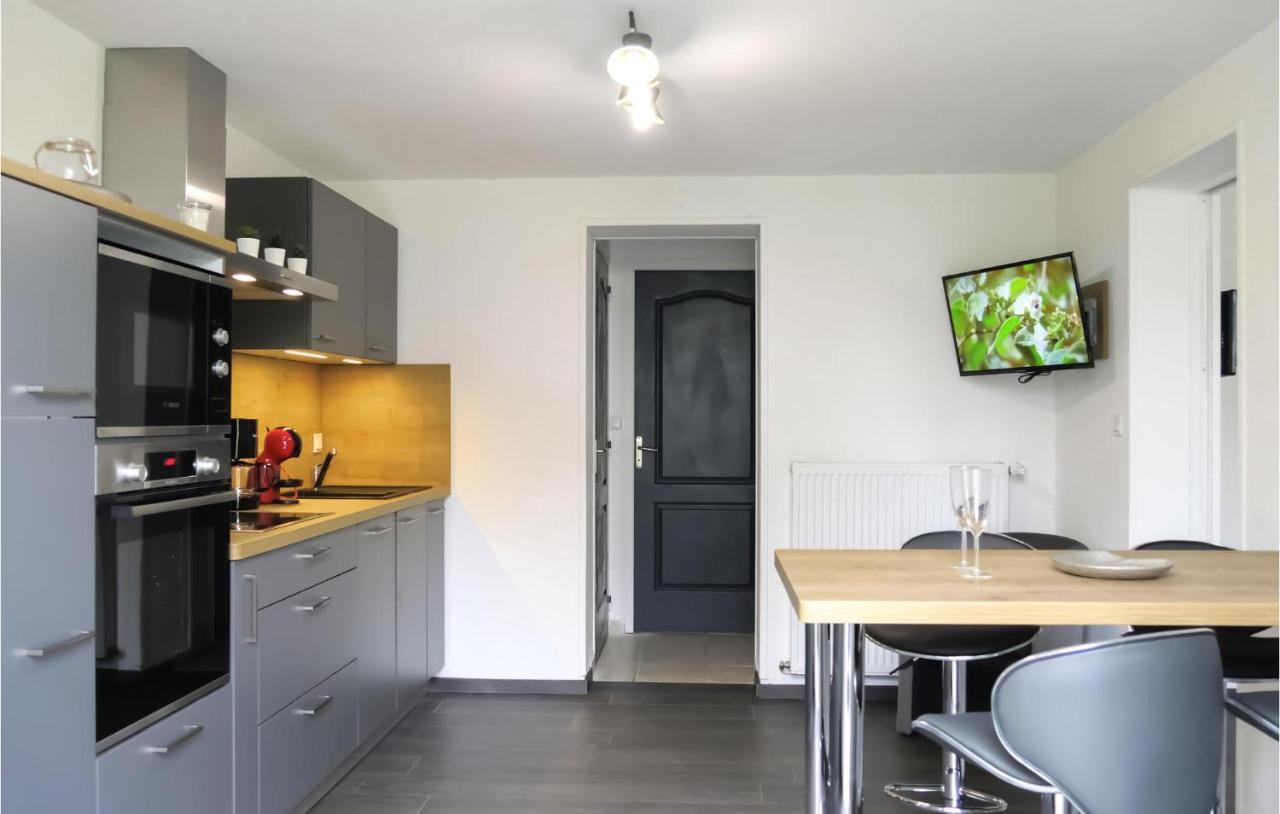 Gorgeous Apartment In Pirou With Kitchen Екстериор снимка
